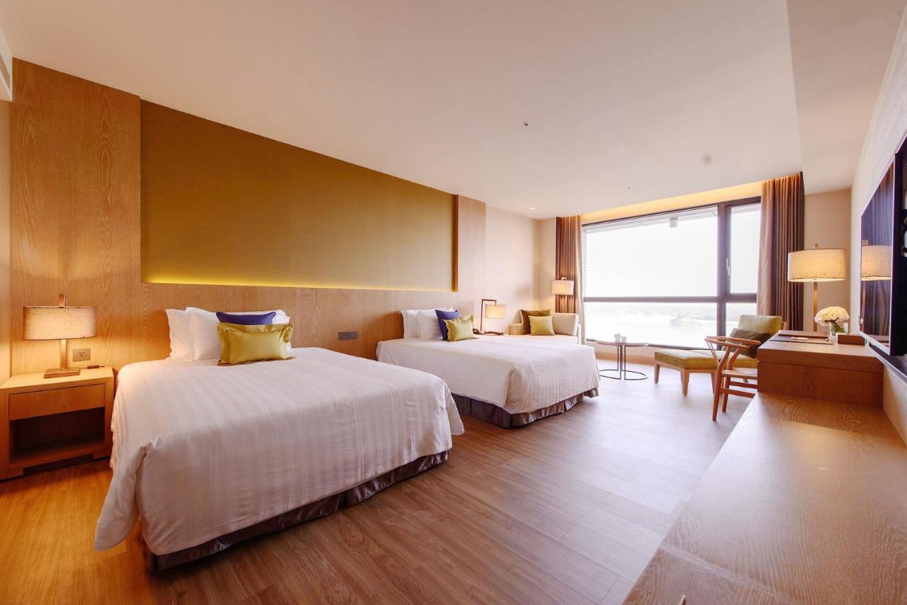 Golden Lake Hotel Цзиньху Экстерьер фото