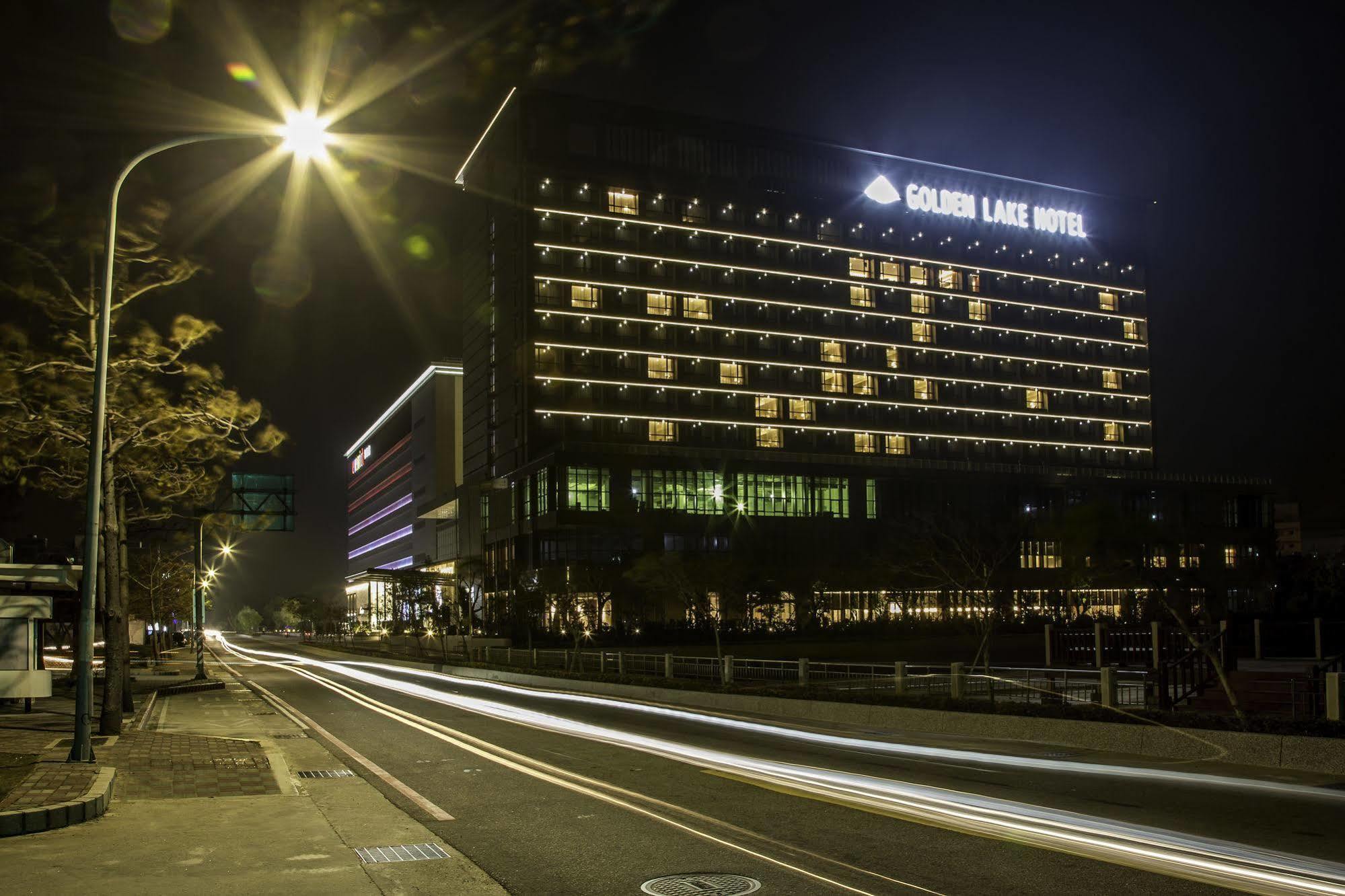 Golden Lake Hotel Цзиньху Экстерьер фото