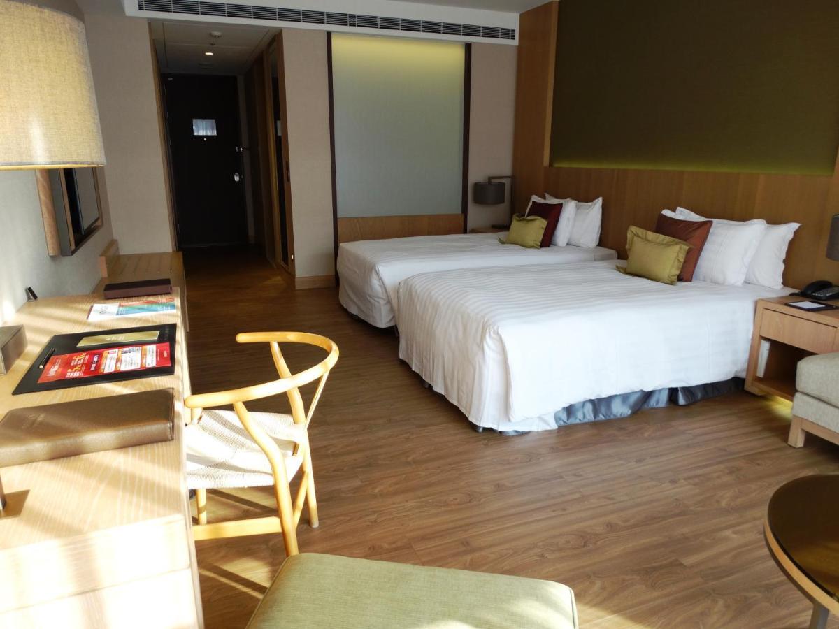 Golden Lake Hotel Цзиньху Экстерьер фото